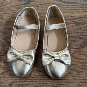 Gold Kids  Girls Shoes with Bow